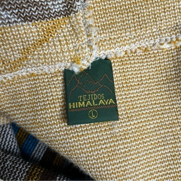 TEJIDOS Himalaya Wool Aztec Print Fuzzy Hoodie Jacket - Picture 7 of 7